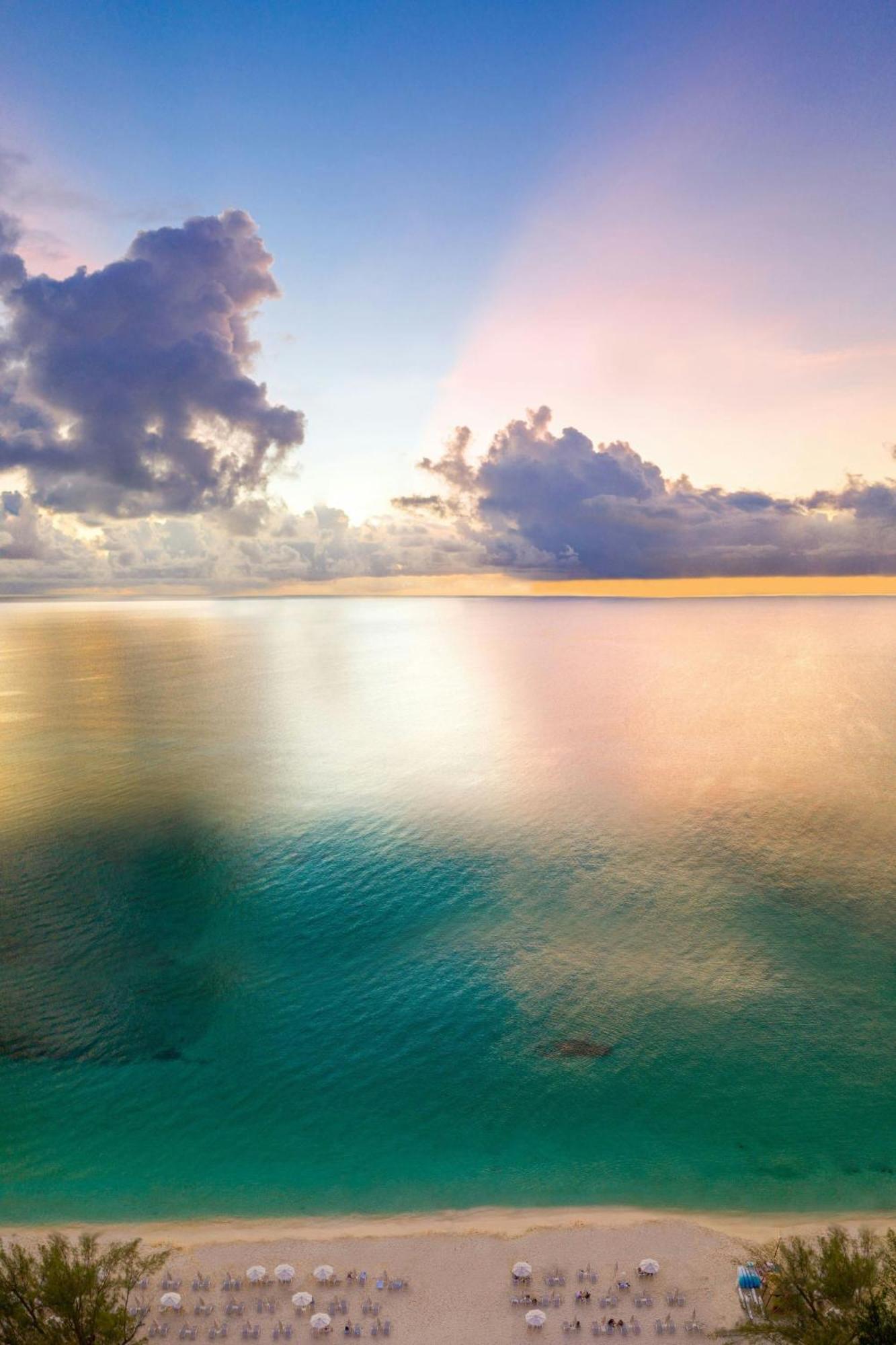 The Westin Grand Cayman Seven Mile Beach Resort & Spa West Bay Eksteriør bilde