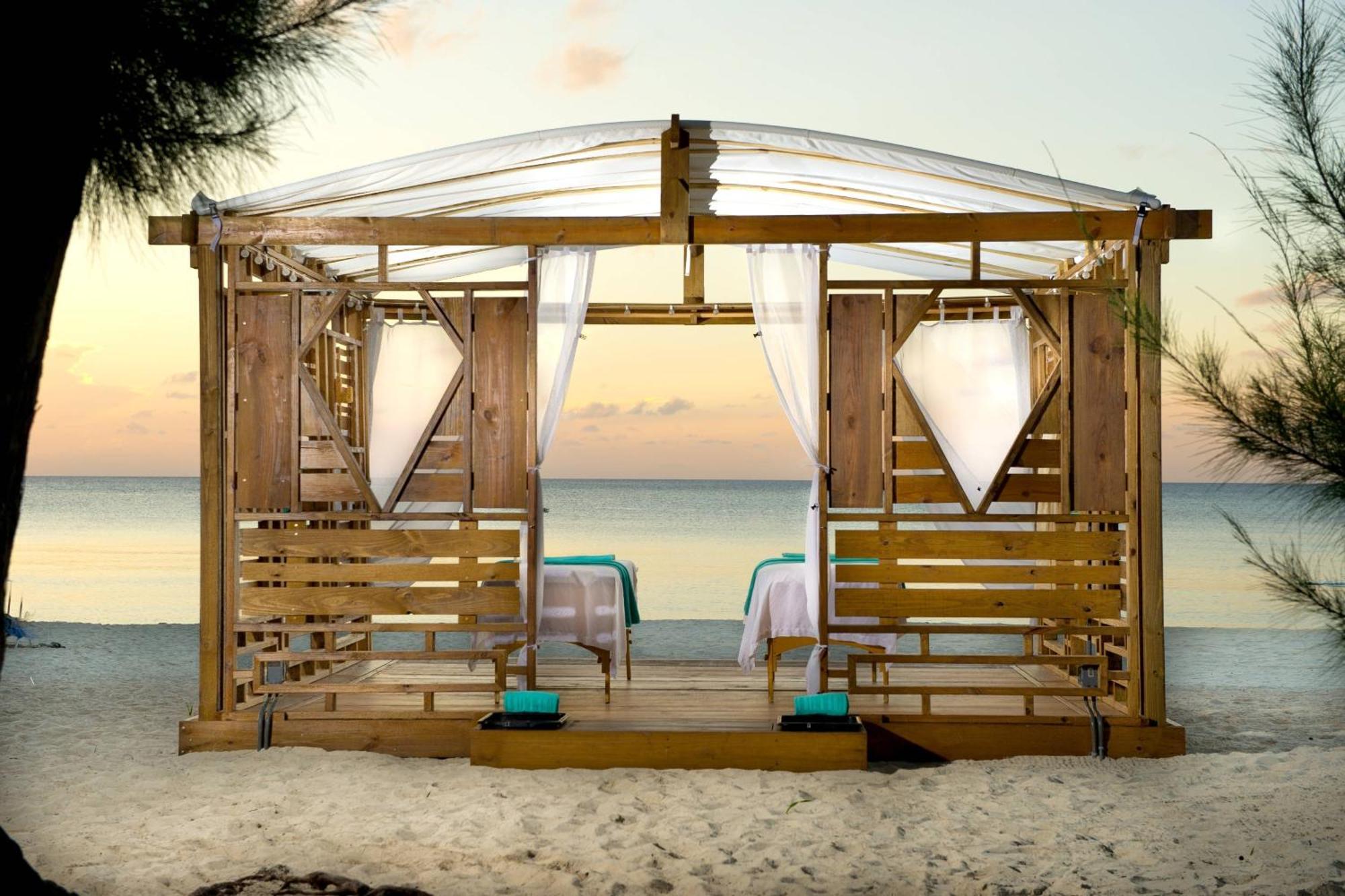 The Westin Grand Cayman Seven Mile Beach Resort & Spa West Bay Eksteriør bilde