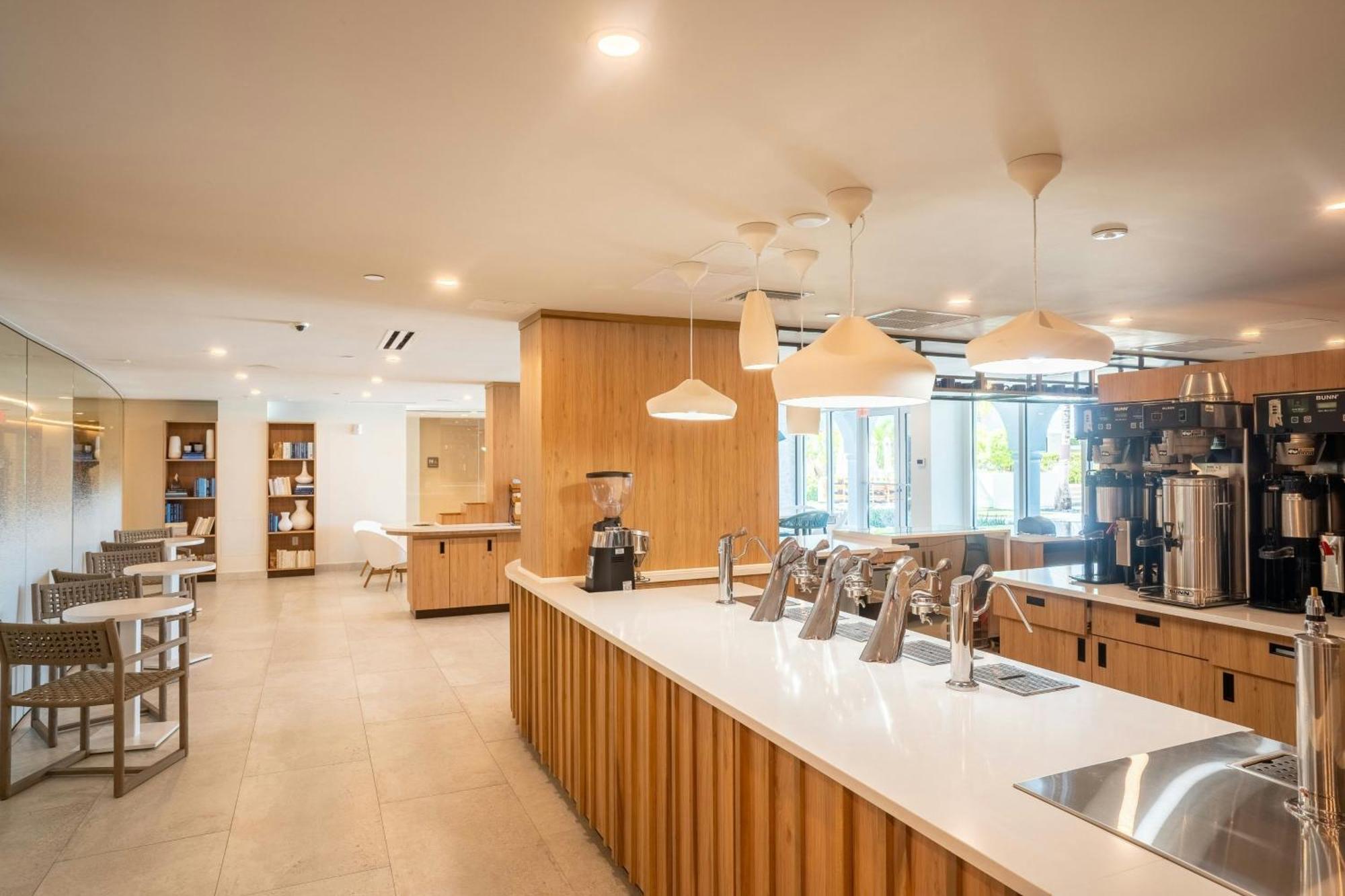 The Westin Grand Cayman Seven Mile Beach Resort & Spa West Bay Eksteriør bilde